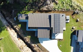 5 Bedroom, Solar On Snowmass Ohakune, Yellow Door